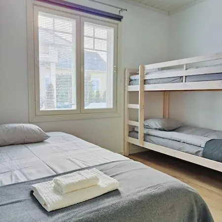 Lägenhet Tilava Ja Viihtyisae Talo *